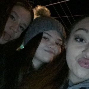 Meet your Posher, Corrin